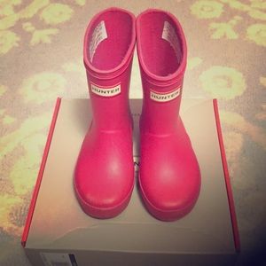 Adorable Bright Pink Hunter Boots!